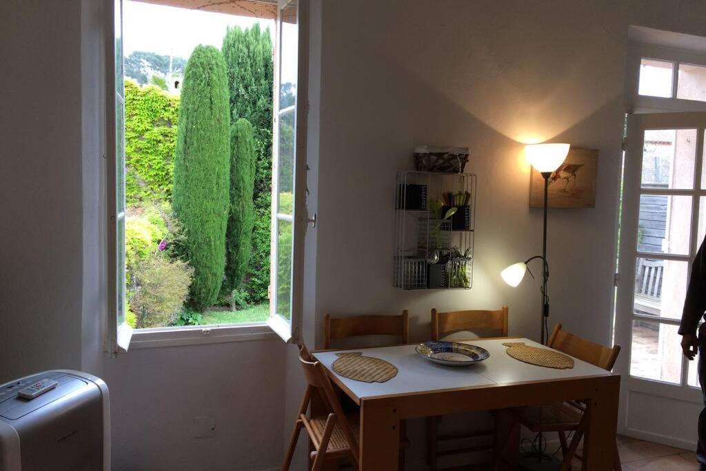 Appartement A 100 M Du Village De Porquerolles Eksteriør billede